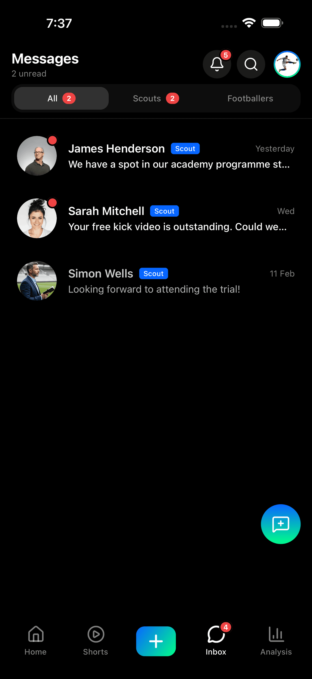 Scout Me Pro direct messaging between scouts and footballers